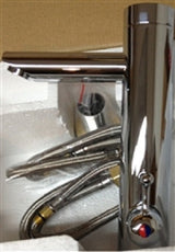 IntelliStream Touchless All-in-one Thermostatic Sensor Faucet